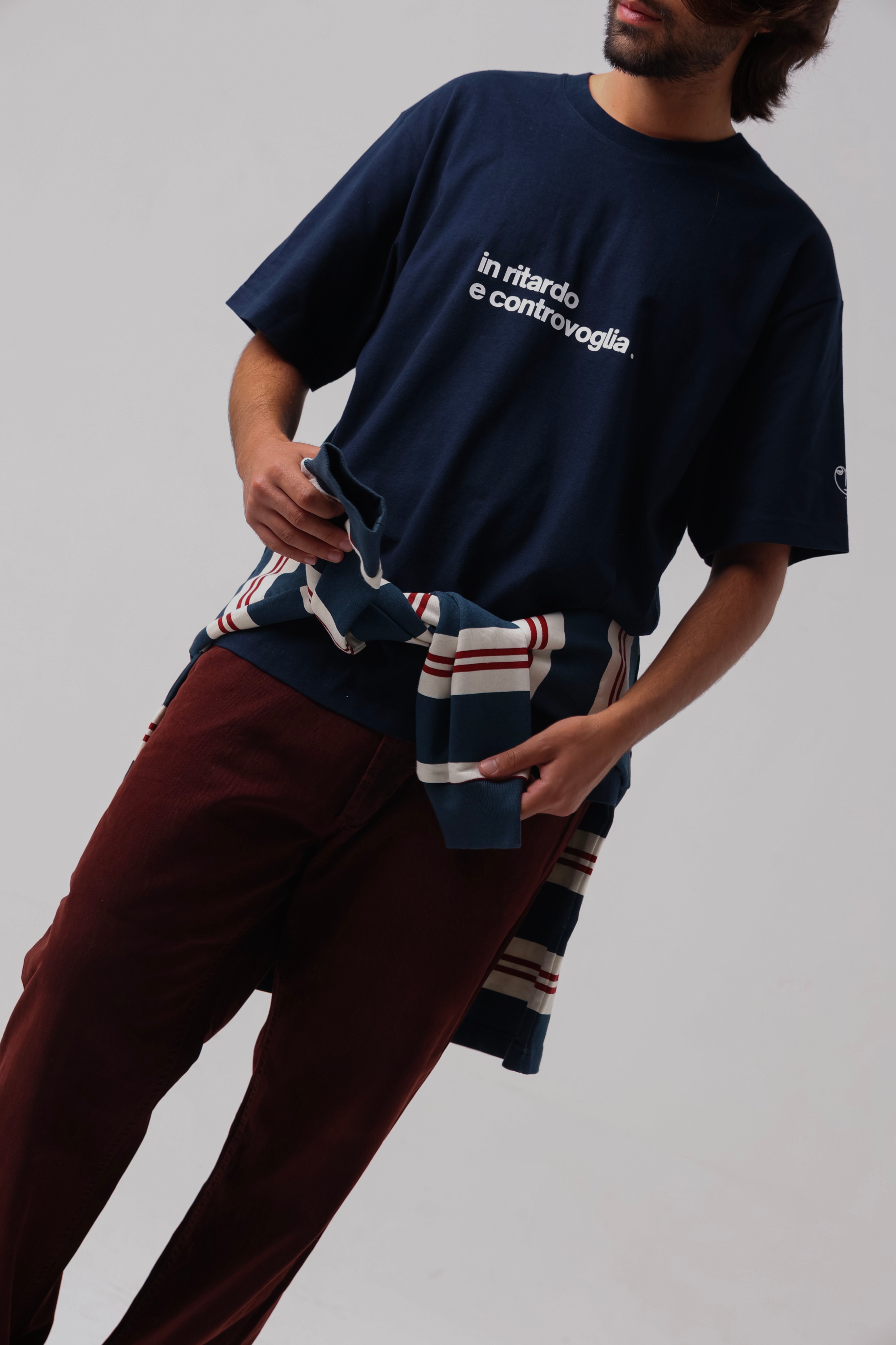 T-shirt "In ritardo e controvoglia"